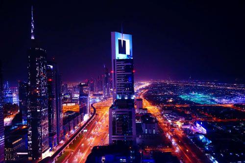 Dubai - noćna panorama