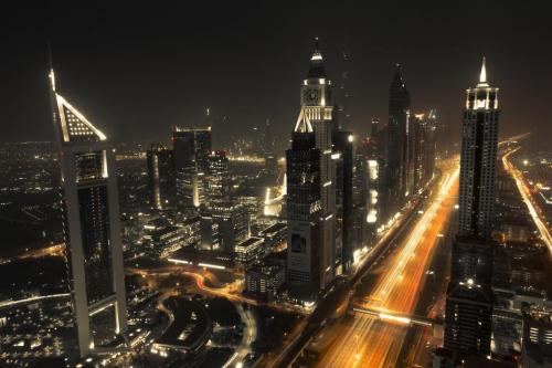 Dubai - noćna panorama